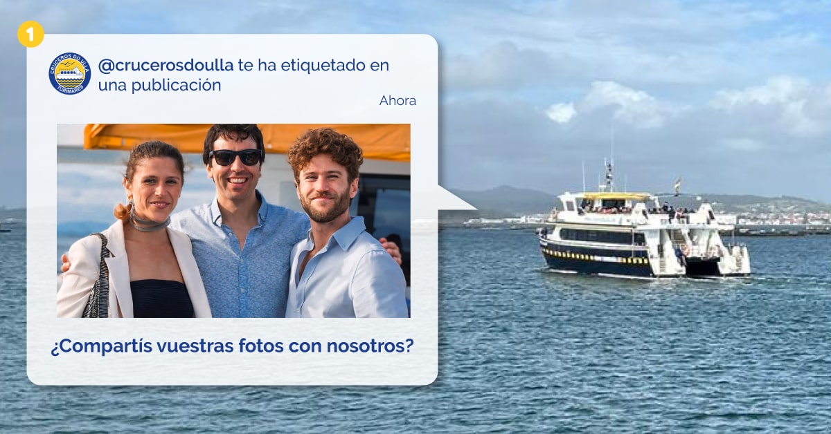 Foto de amigos en el mejor barco de mejillones del puerto de O Grove